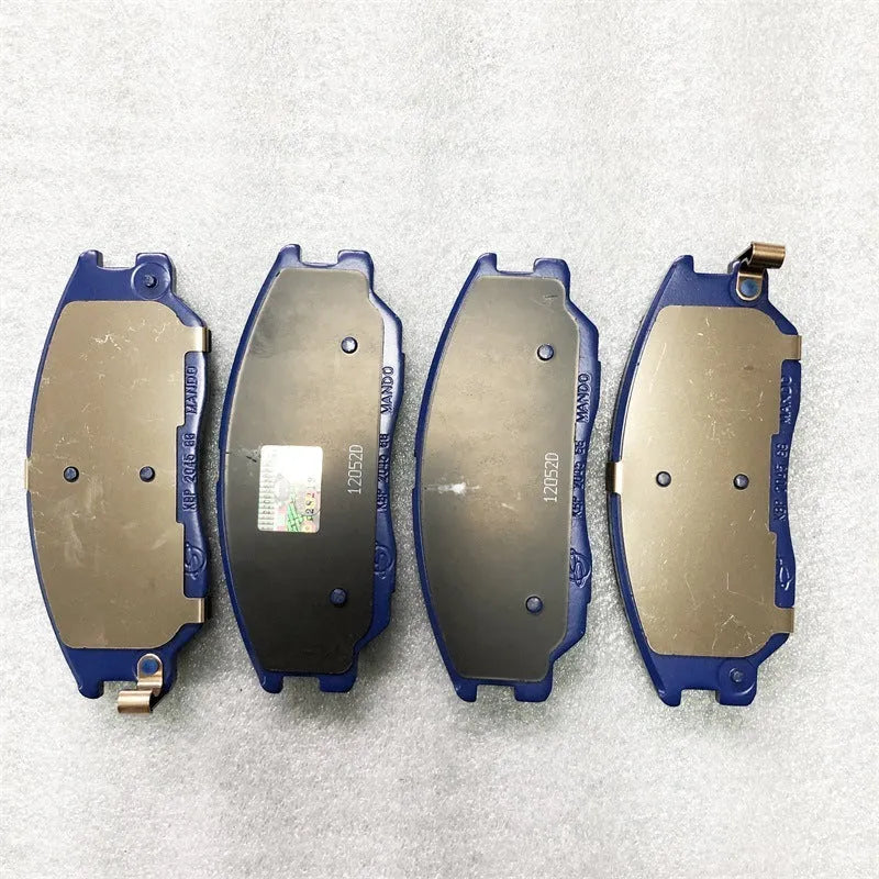 Aiteng Kyron Rester brake pad set with metal accessories for direct fitment