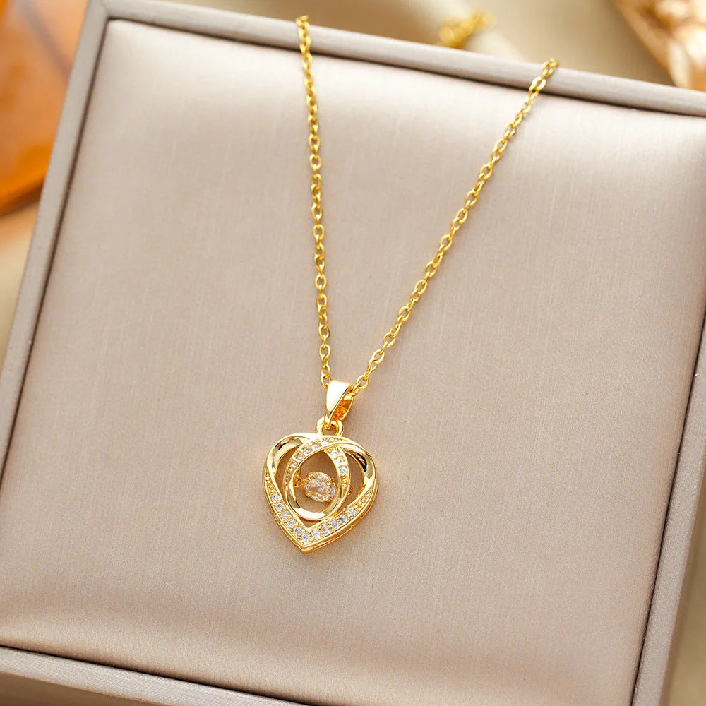 Elegant heart-shaped rhinestone clavicle necklace perfect for Valentine's Day gifts