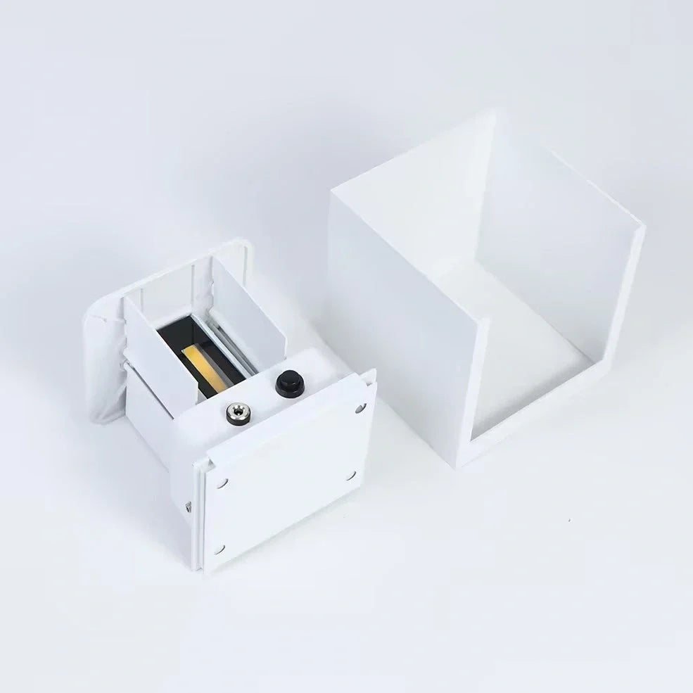 Square LED wall lamp with waterproof aluminium housing measuring 10cm × 10cm