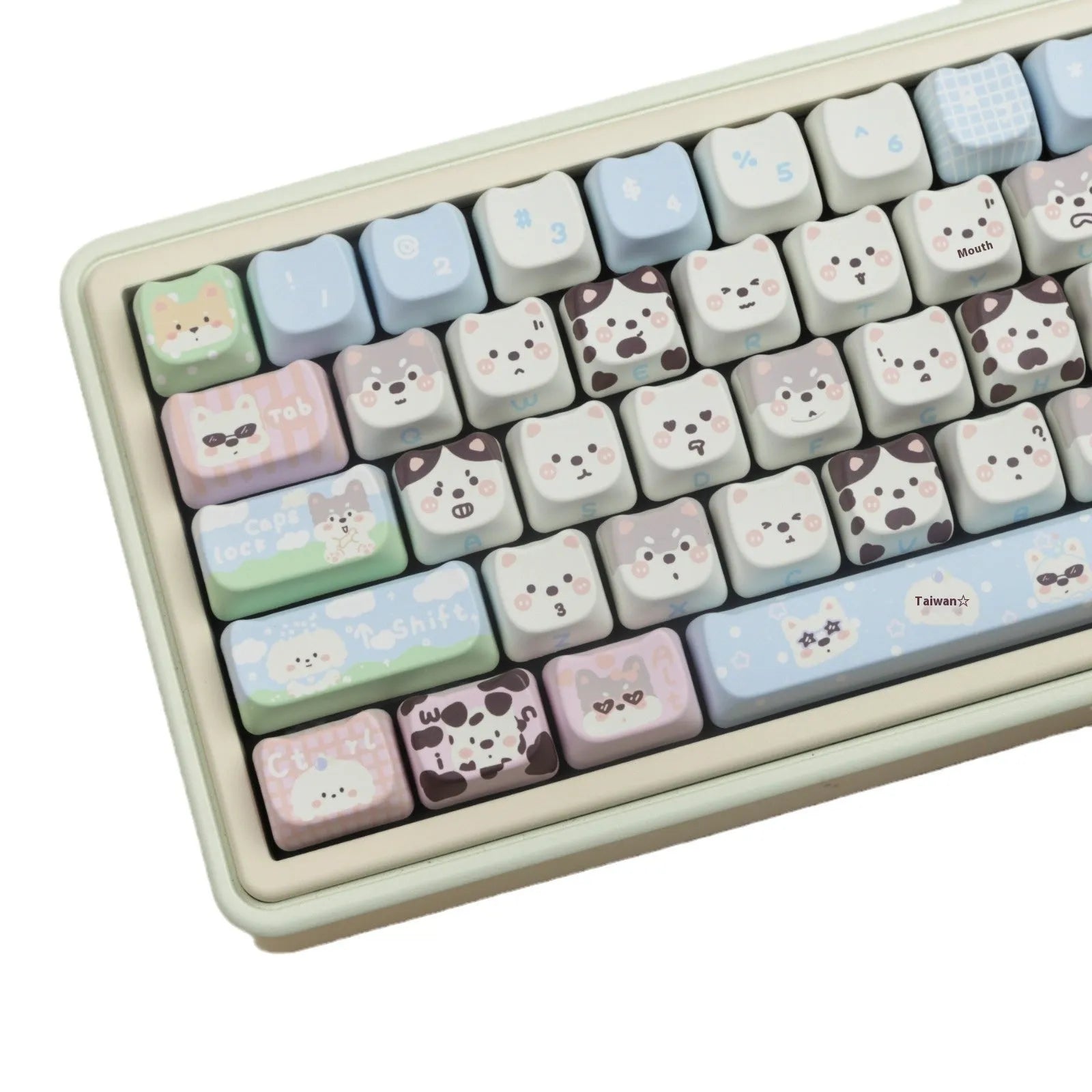 Full set of puppy character PBT sublimation keycaps for mechanical keyboards with illustrated dog theme design