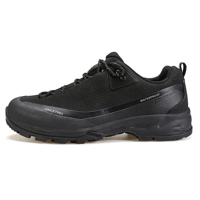 Low-top mountain climbing shoes leather mesh upper non-slip rubber outsole hiking boots casual wear