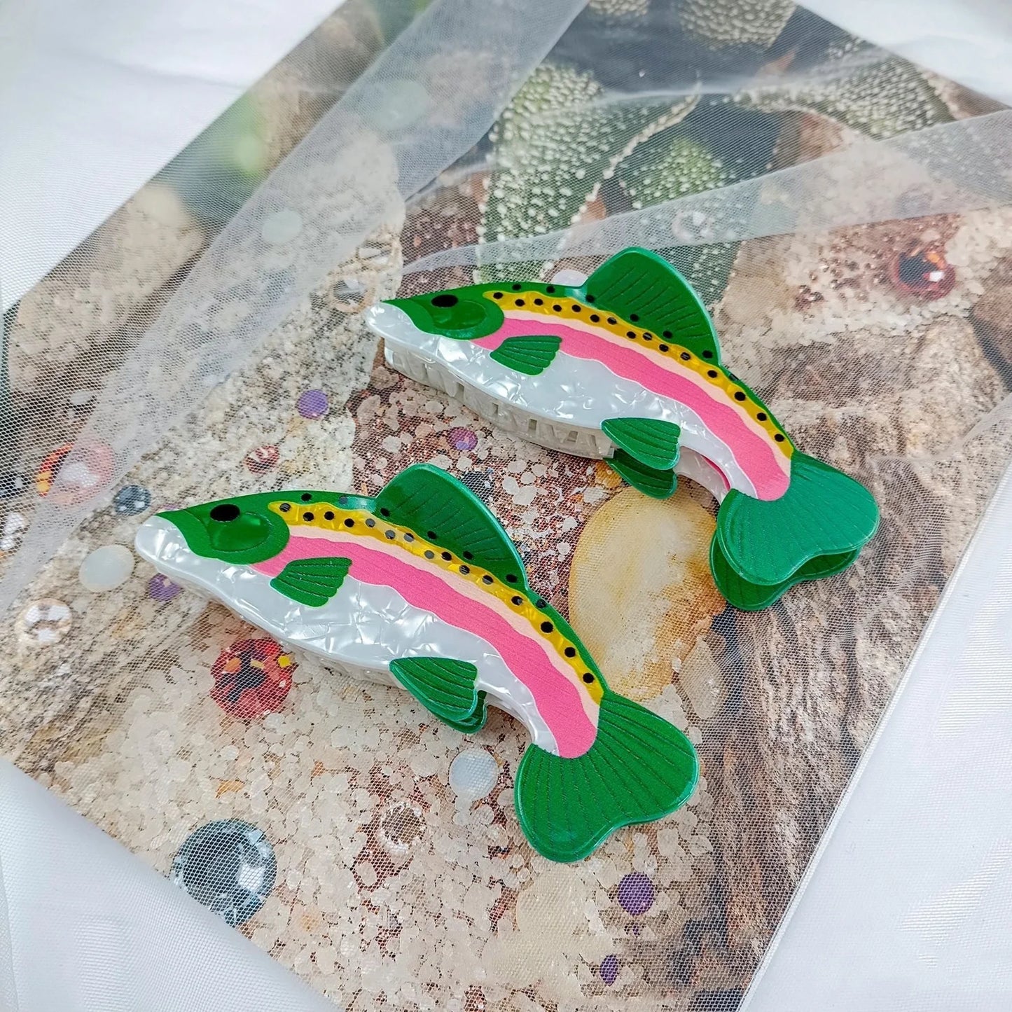 Dark green PVC hair clip with detailed carp design measuring 8cm in length