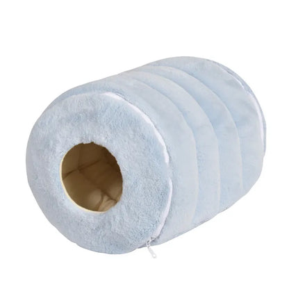 Camel-coloured cloth pet nest with soft rabbit fur lining, measuring 50x33 cm.