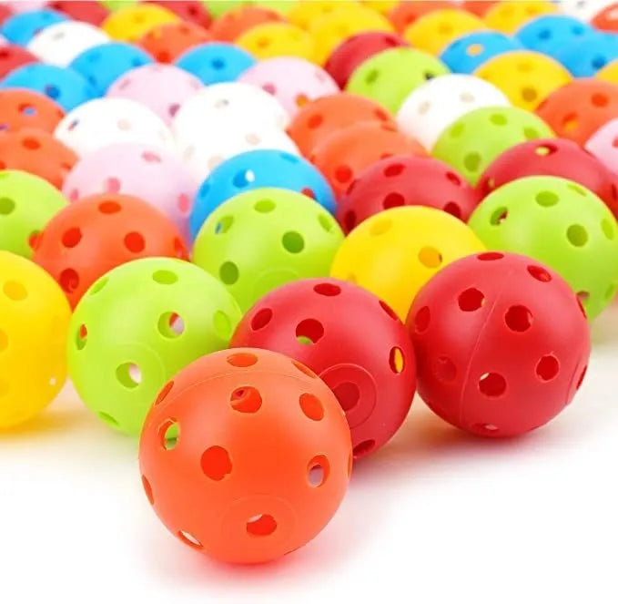 26-hole multi-colour golf practice balls in red, orange, blue, green, white, yellow with net pocket
