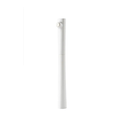 Designer fountain pen with 0.7mm stainless steel nib in black or white resin pen holder