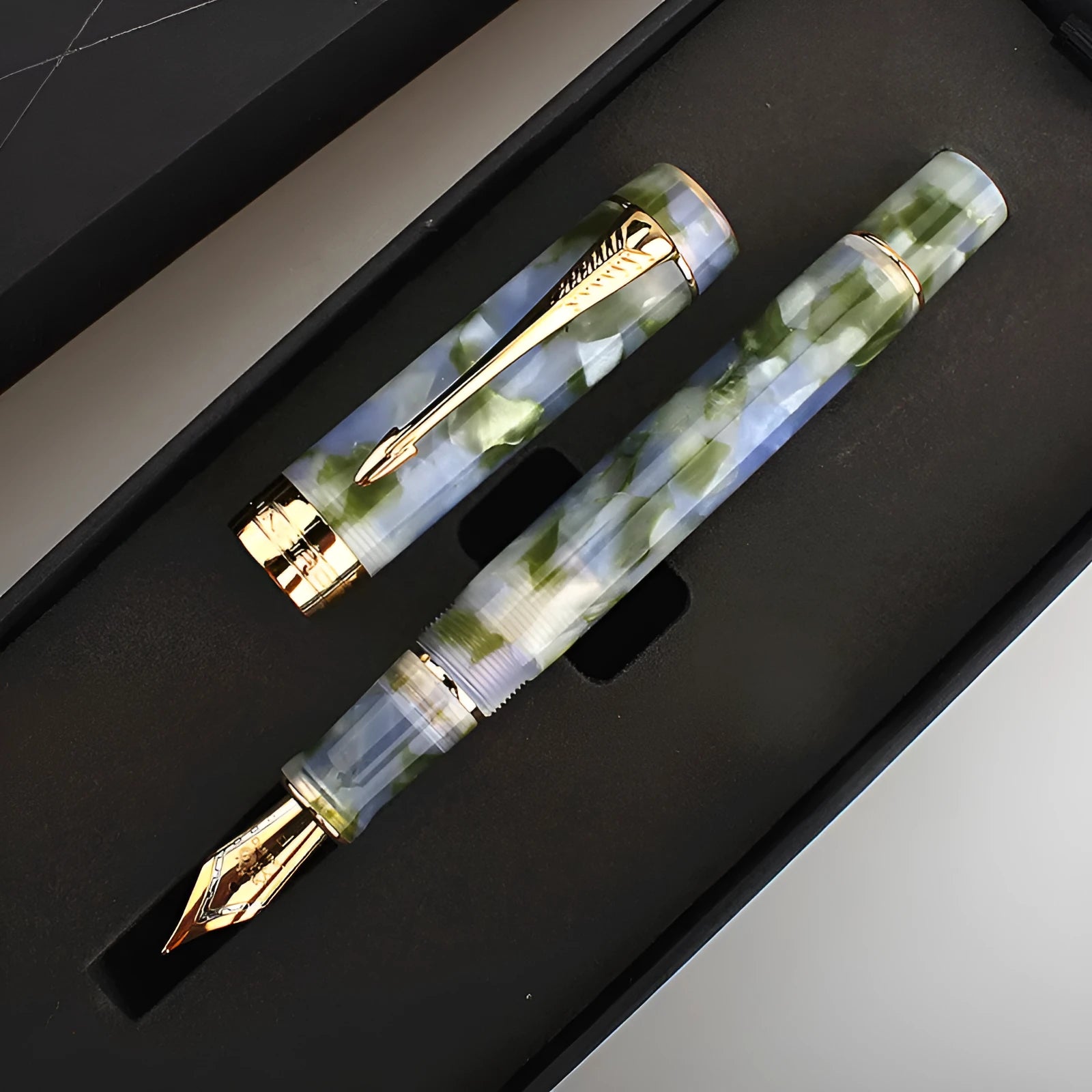 Deep bath green metal pen showing three pen tip options: 0.5mm, 0.7mm, and 1.0mm