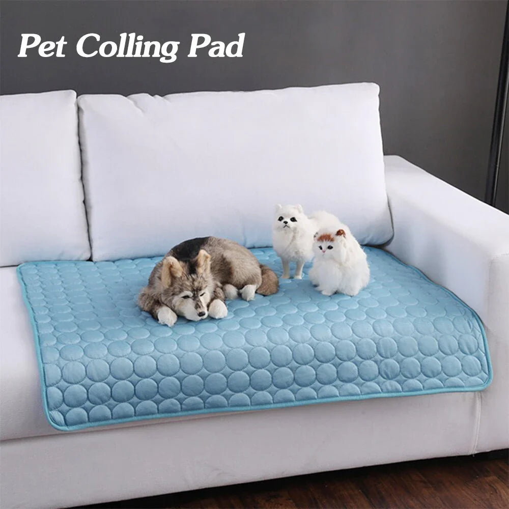 Premium cooling pet pad made with heat-resistant fibers for instant relief from summer heat for dogs and cats