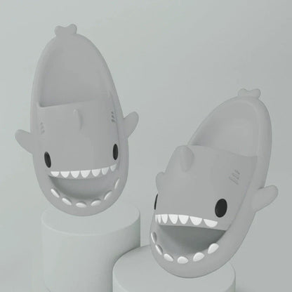Cozy shark-themed slippers made of premium EVA material for indoor and outdoor wear