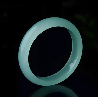 Women's quartz rock jade bracelet in modern simplicity style with size options