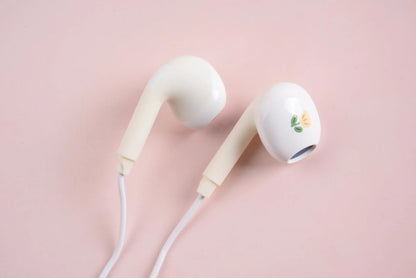 Wired in-ear earphones with round hole or Type-C interface, ABS cable, for mobile phone and computer