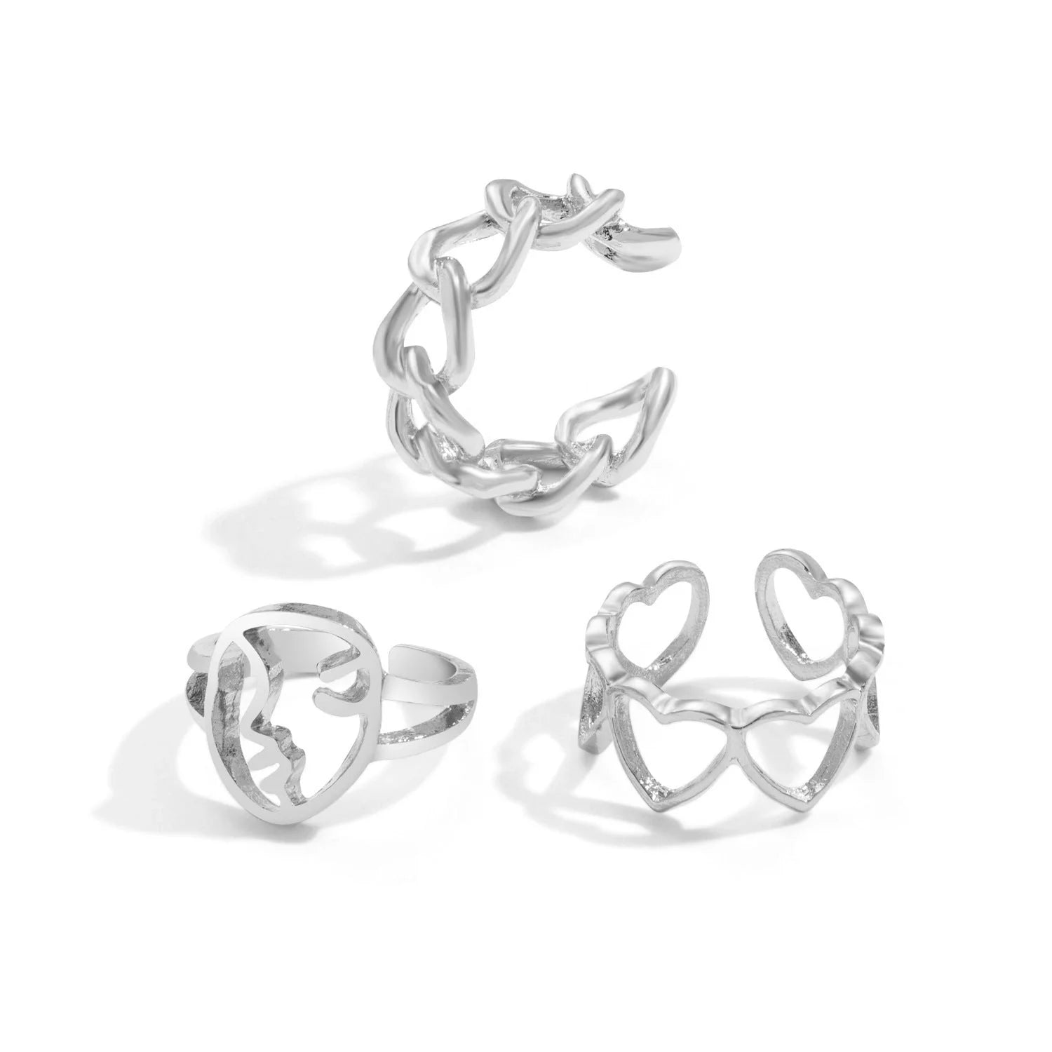 Stylish adjustable butterfly couple rings in punk design, perfect for symbolising love and individuality.