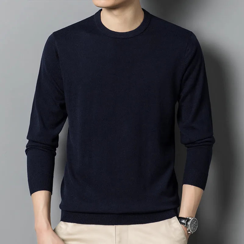 Men's heavy wool pullover sweater in light business style with fine yarn construction