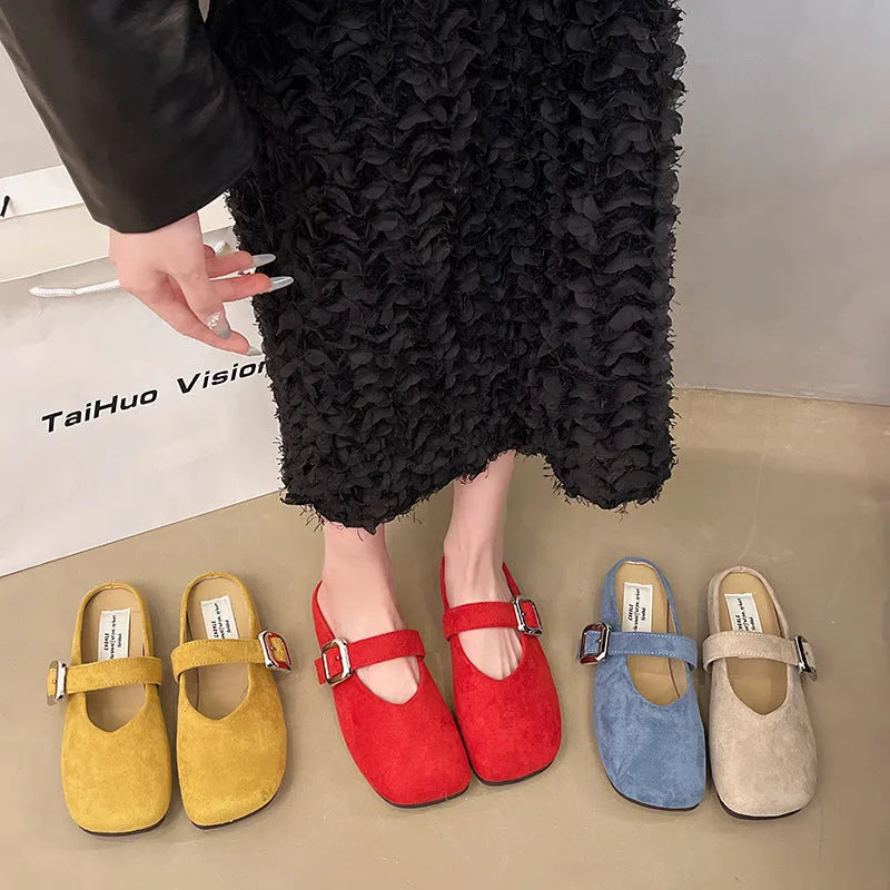 Women's closed toe flat slippers in apricot colour with square toe shape and rubber sole