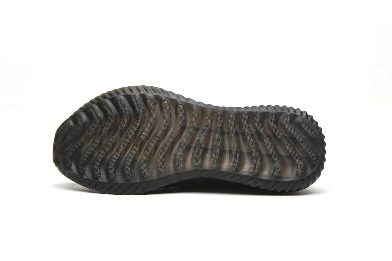 Steel toe cap safety shoes with EVA midsole in black, grey, or dark green, suitable for work and climbing