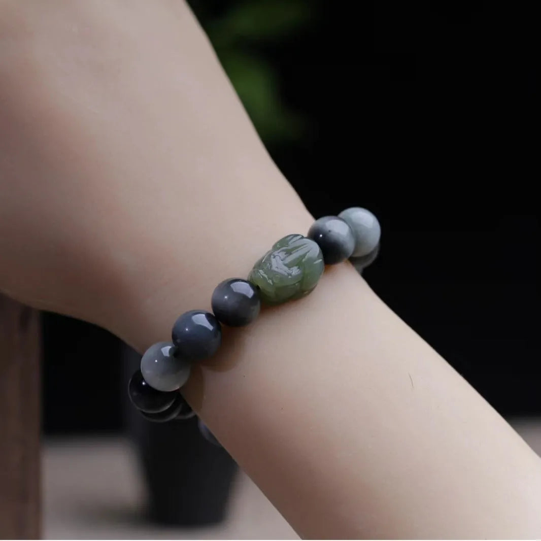 Black Hetian jade and Eagle Eye Stone Pixiu bracelet with 10mm beads