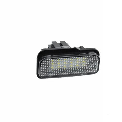 Mercedes Benz LED licence plate light for W203 W211 W219 R171 models showing 18 SMD LEDs