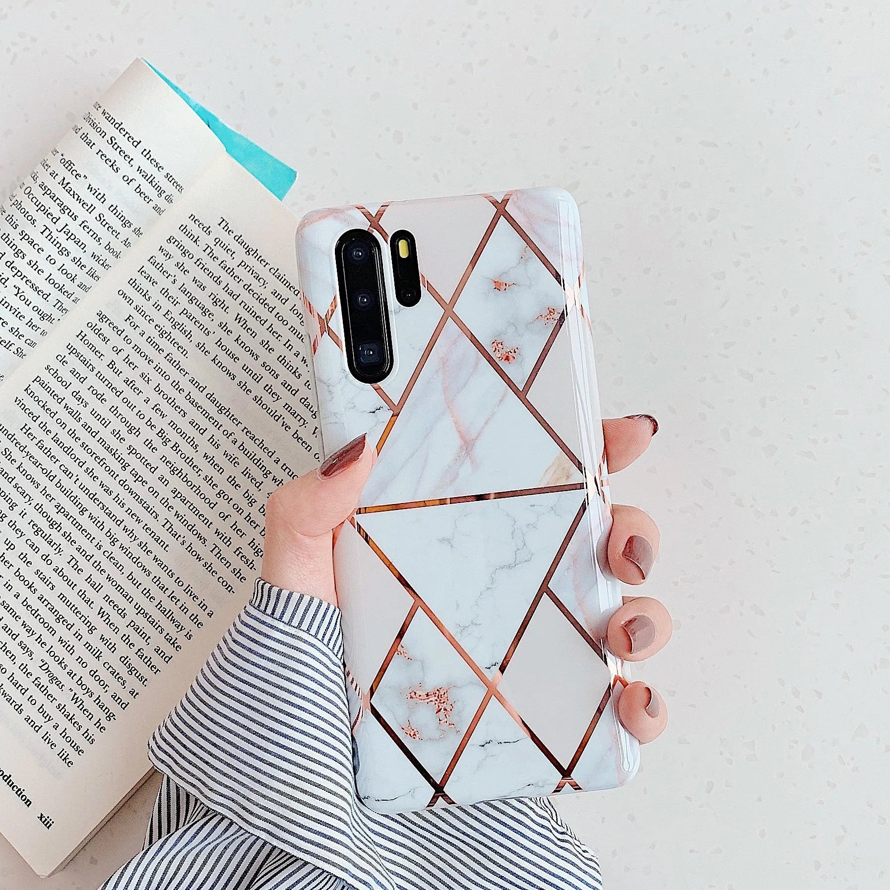 Electroplated marble mobile phone case for Huawei and Samsung smartphones with TPU construction and scratch-resistant finish