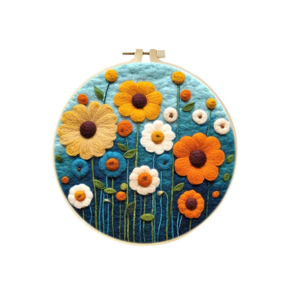 Round three-dimensional embroidery kit with linen fabric, wool felt pieces, and embroidery frame for 20x20 cm blanket painting