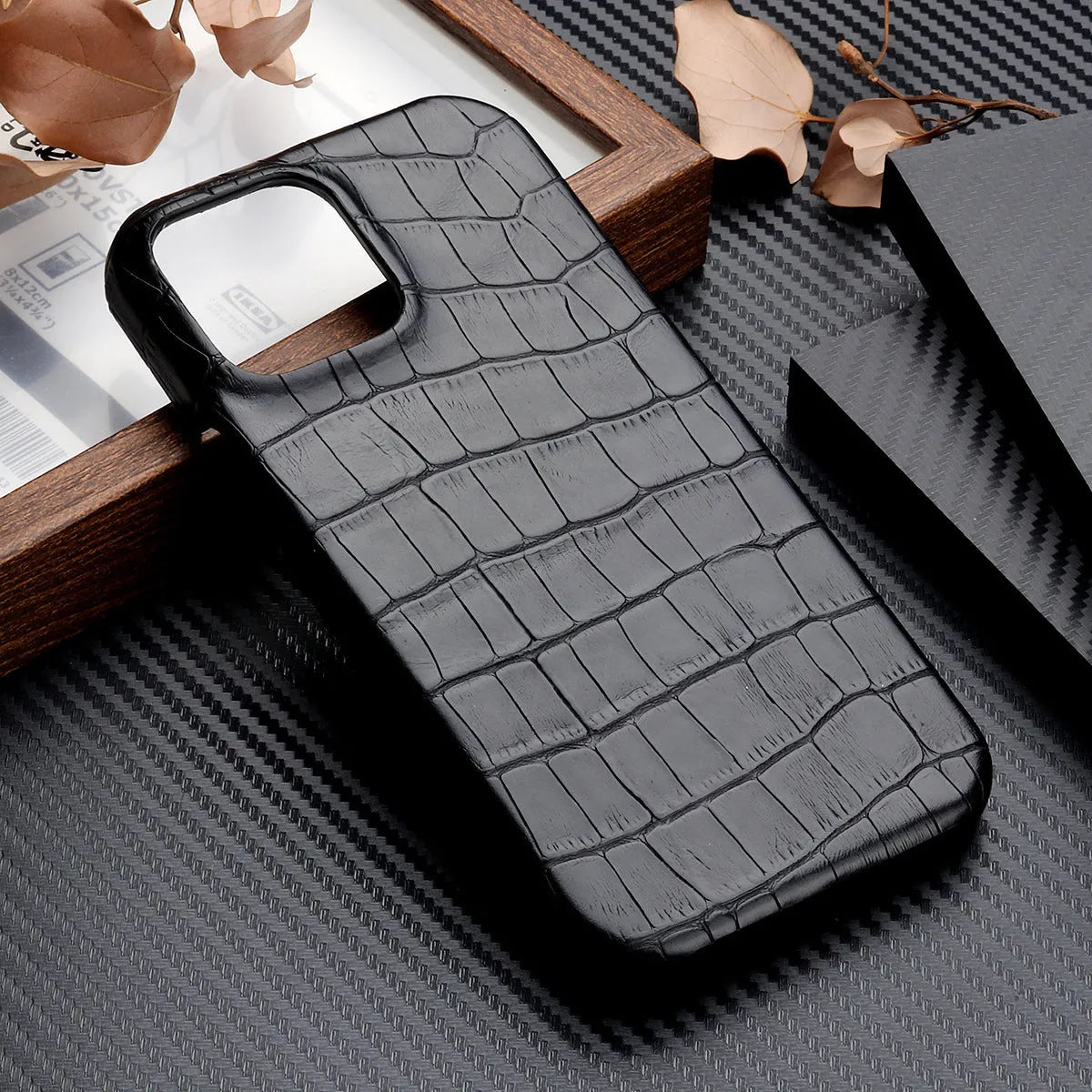 Leather grain oil edge iPhone cover in PC and PU leather, available in black, green, blue and yellow
