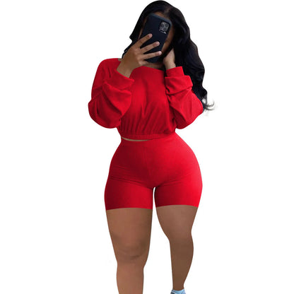 Women's sunken stripe off-the-shoulder two-piece set with long sleeves and matching shorts