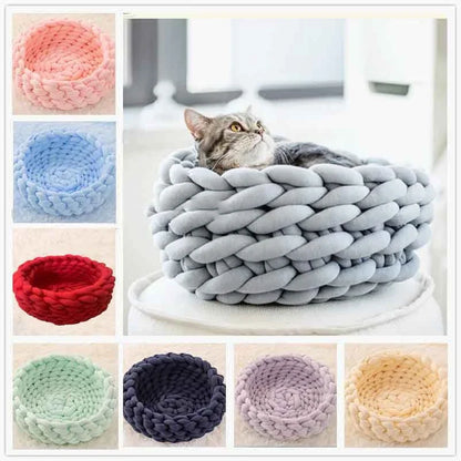 Cozy Cat Bed: Plush, Warm, and Stylish Pet Nest in Various Colors and Sizes