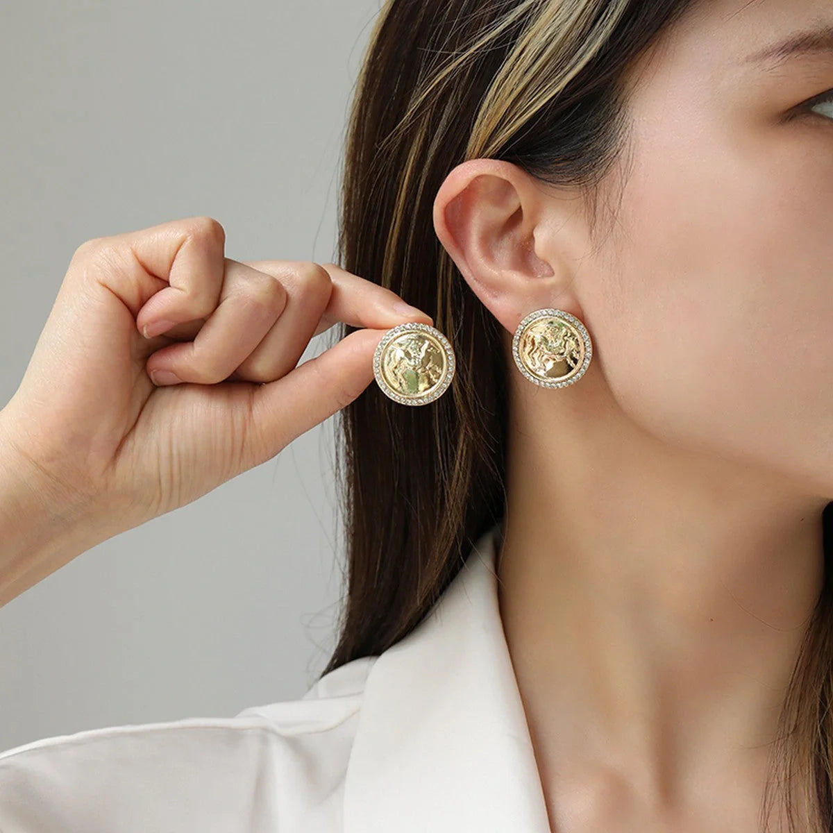 Exquisite Pegasus coin necklace and earrings set in an antique-inspired design, showcasing intricate relief carvings of the mythical winged horse from ancient Greek legend.