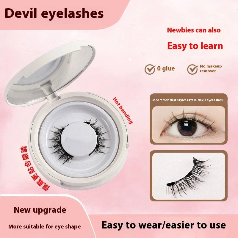 Luxurious magnetic mink false eyelashes for easy application and a glamorous look.