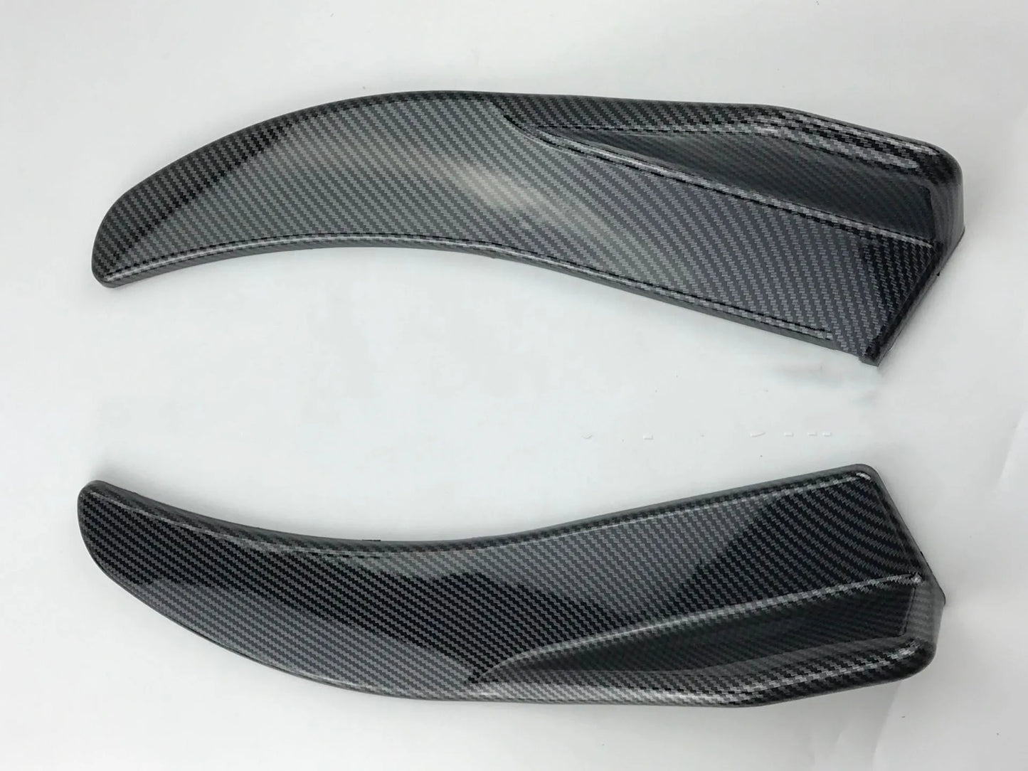 Carbon fibre finish car deflector light for General Motors vehicles, 440mm in size.