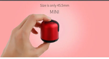 Hieha XQ11 cylinder-shaped metal Bluetooth portable speaker in silver colour