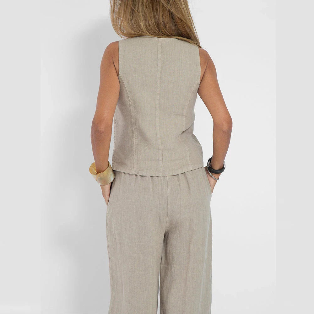 Chic sleeveless top and relaxed trousers set for women in various colors and sizes