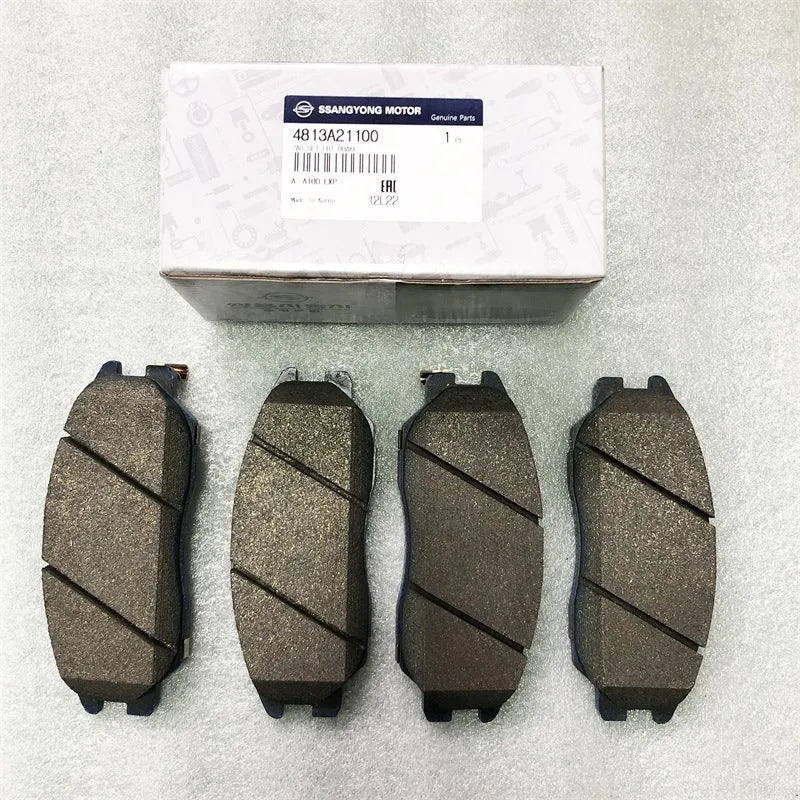 Aiteng Kyron Rester brake pad set with metal accessories for direct fitment