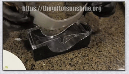 Portable DIY Kitchen Sushi Roll Maker - Compact, Easy-to-Use Sushi Rolling Tool for Homemade Sushi