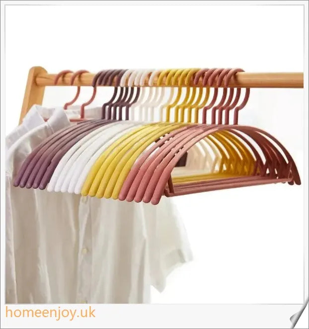 A set of 5 multi-functional, non-slip clothes hangers in a sleek and modern design