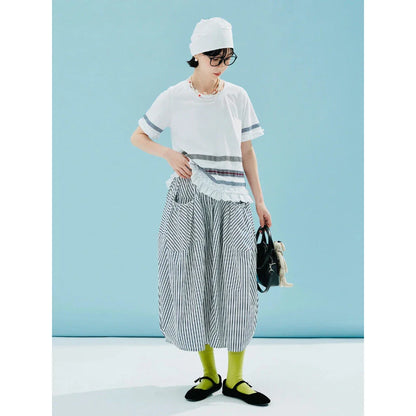 Casual plaid lace t-shirt with colour block design, featuring short ruched sleeves and a comfortable loose fit