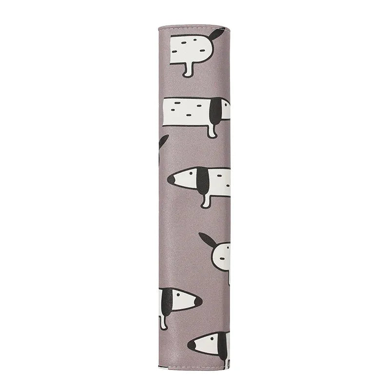 Dachshund cartoon design PU leather car seatbelt shoulder pad cover, 14 by 22 cm.
