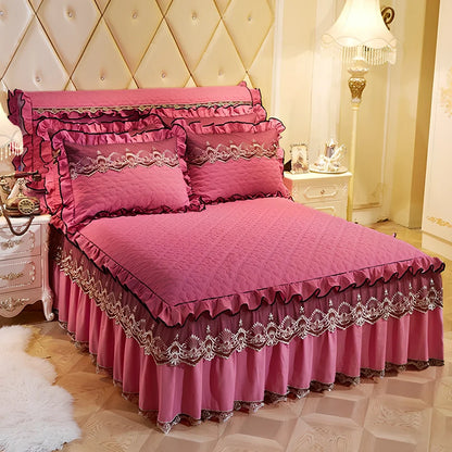Quilted lace bed skirt with embroidery detailing and 1.8m circumference for Simmons beds