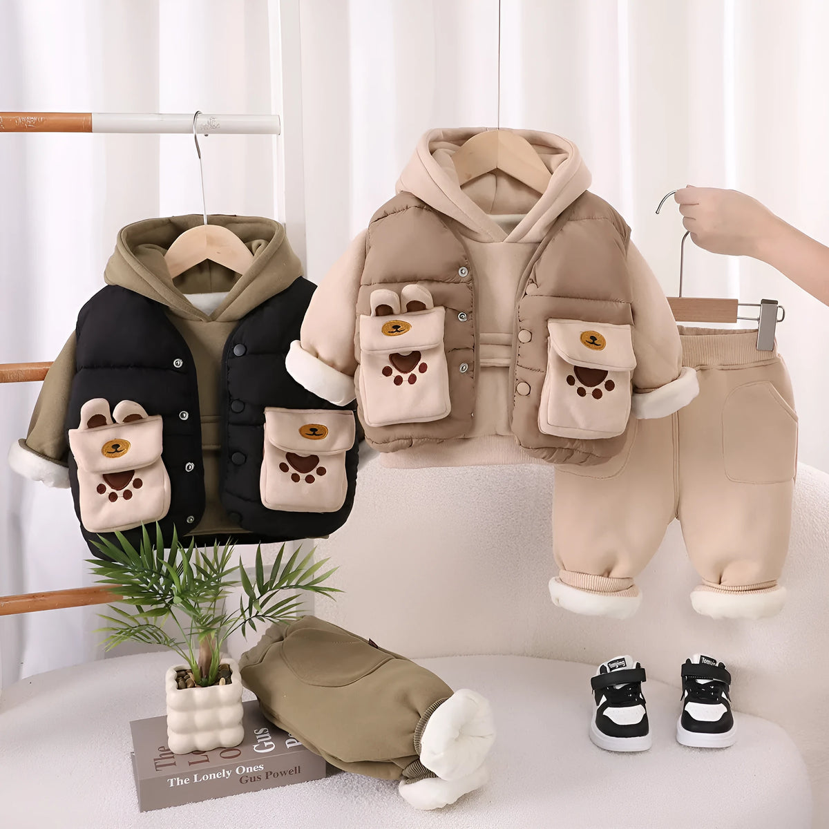 Boys' cotton three-piece suit with fleece lining, hooded top, trousers and vest in beige khaki or green black