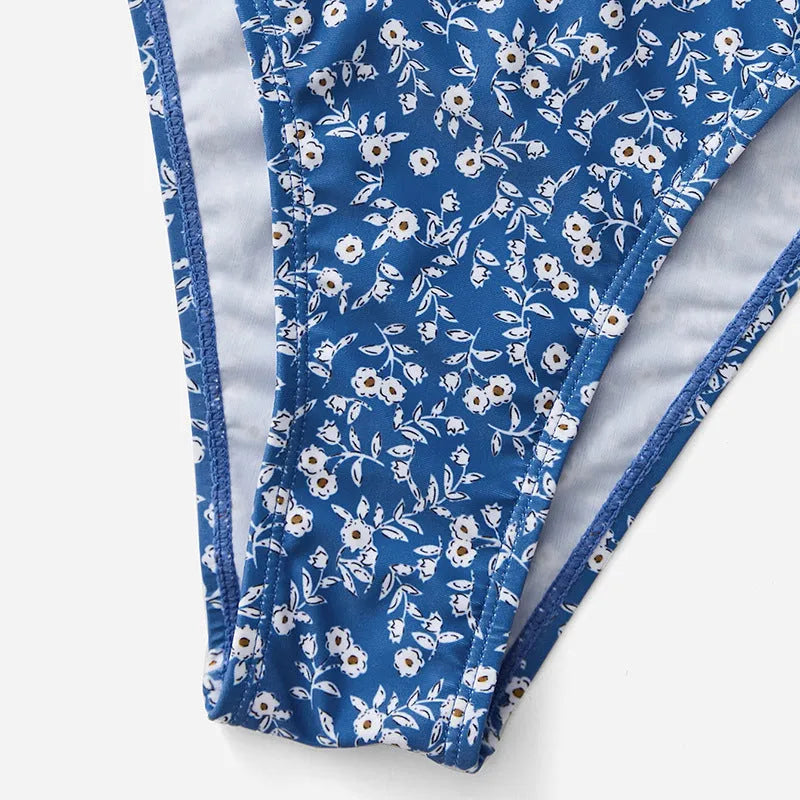 Blue swimsuit three-piece set with top and shorts for swimming and wading activities