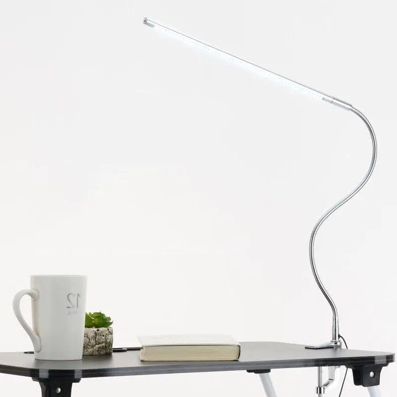 Plug-in LED Nail Table Lamp with Long Arm Clip, USB Powered 8W High Brightness Lamp for Nail Art, Silver Aluminium Alloy and PC Construction, 46cm x 36cm x 6cm, 48 SMD Beads, 1200 Lux Illumination, 6000K-6500K Colour Temperature