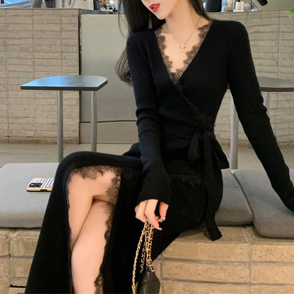 Black solid-colour princess dress skirt with slim fit silhouette on mannequin