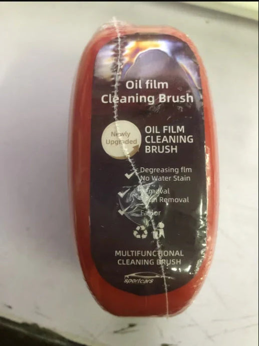 Automotive oil film cleaning brush with hydrophobic effect for clear windshields