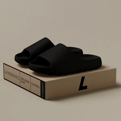 Women's thick-sole beach slippers in four colours with EVA injection-moulded construction