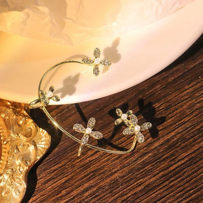 Elegant gold-plated butterfly ear cuffs with sparkling zircon accents, perfect for women's fashion and accessorizing