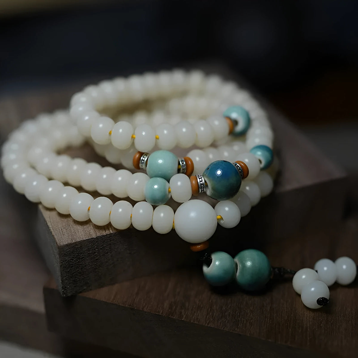White jade bodhi root oblate bead bracelet with 108 beads in two sizes
