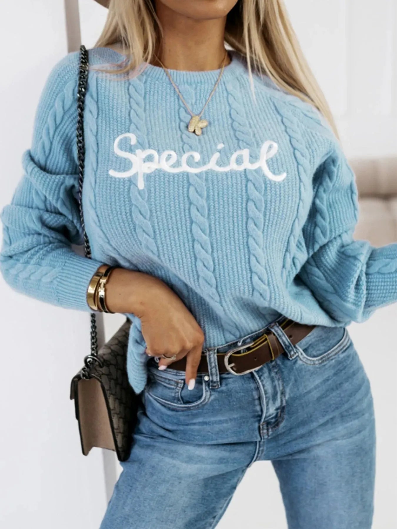 Blue leisure pullover with embroidered letters and text pattern, crew neck street fashion knitwear