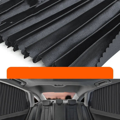 Retractable car sunshade curtain in thick opaque cloth with roller shutter mechanism