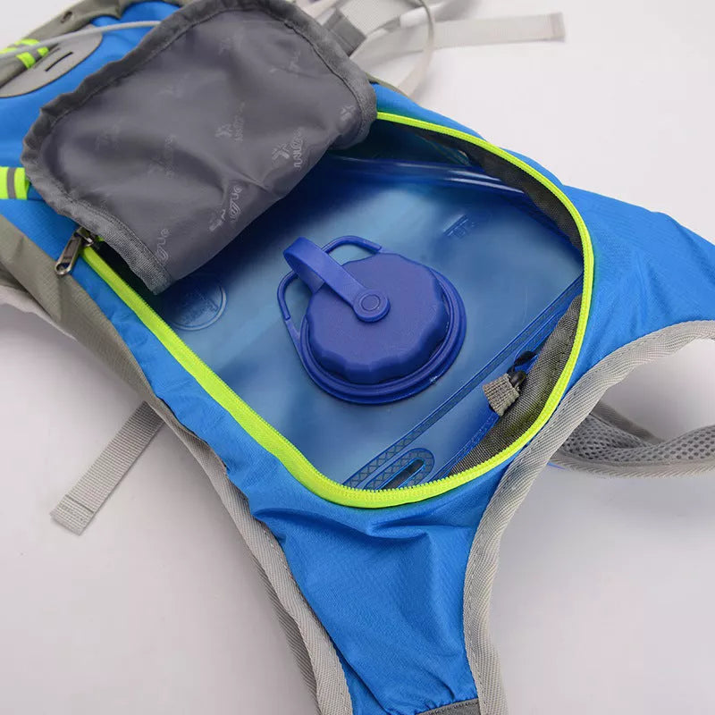 Lightweight waterproof outdoor sports backpack in various colours for running and off-road riding