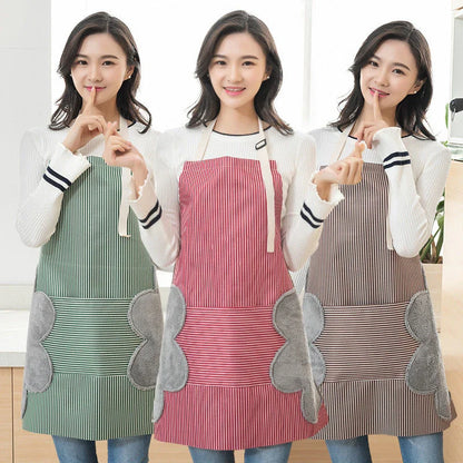 Adjustable waterproof kitchen apron with towel pockets, featuring a sleek Nordic-inspired design and made with durable Oxford cloth and soft polyester velvet.
