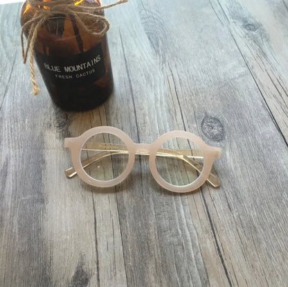 Retro round frame glasses in six colours with UV400 and anti-blue light protection