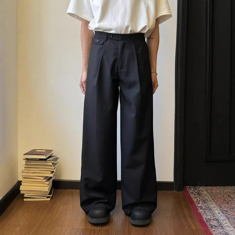 Men's Straight-Leg Casual Trousers in a Polyester Blend: Offering a relaxed drape with a 102-120cm waist range for sizes M to 3XL in classic black or brown